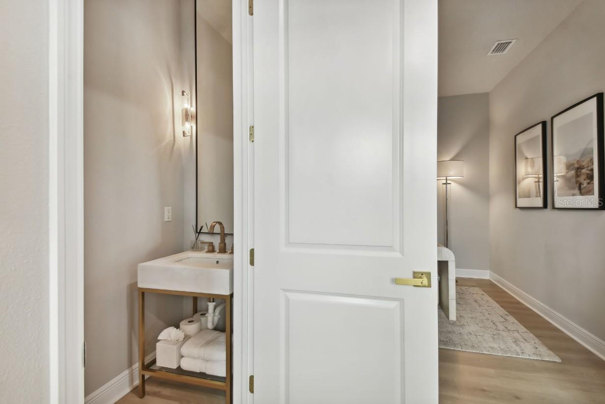 VIRGINIA TERRACE - Residential Lease