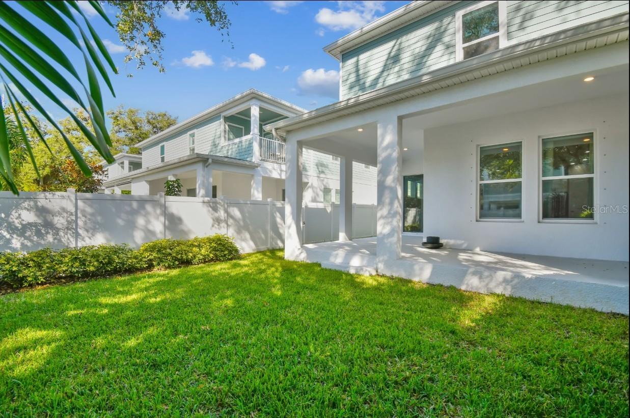 VIRGINIA TERRACE - Residential Lease