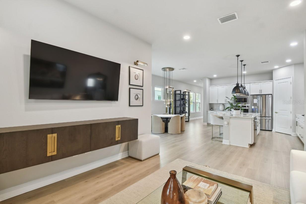 VIRGINIA TERRACE - Residential Lease