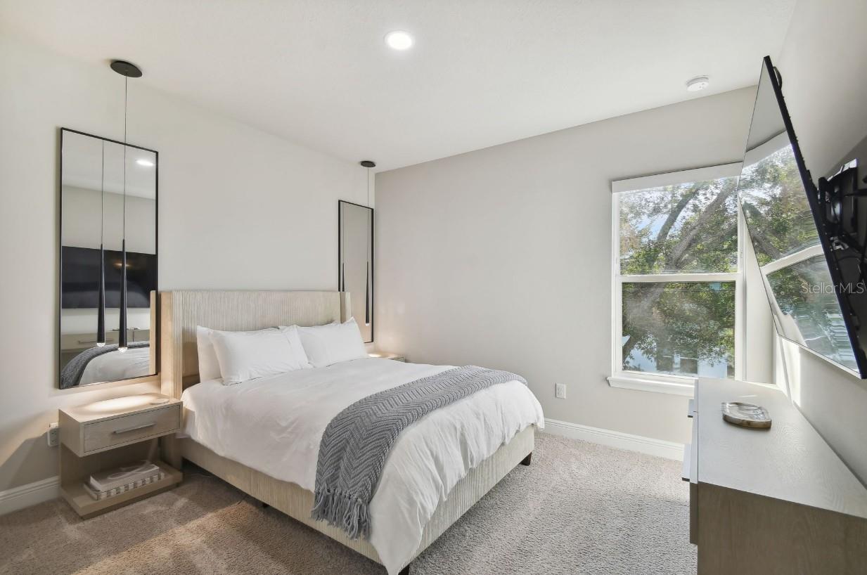 VIRGINIA TERRACE - Residential Lease