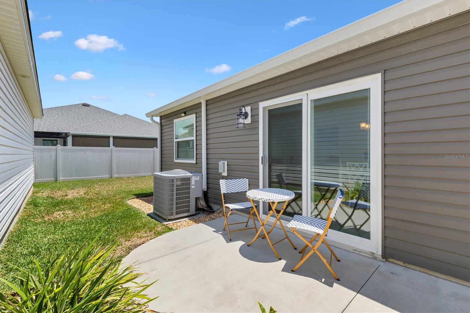 VILLAGES/SOUTHERN OAKS UN #61 - Residential