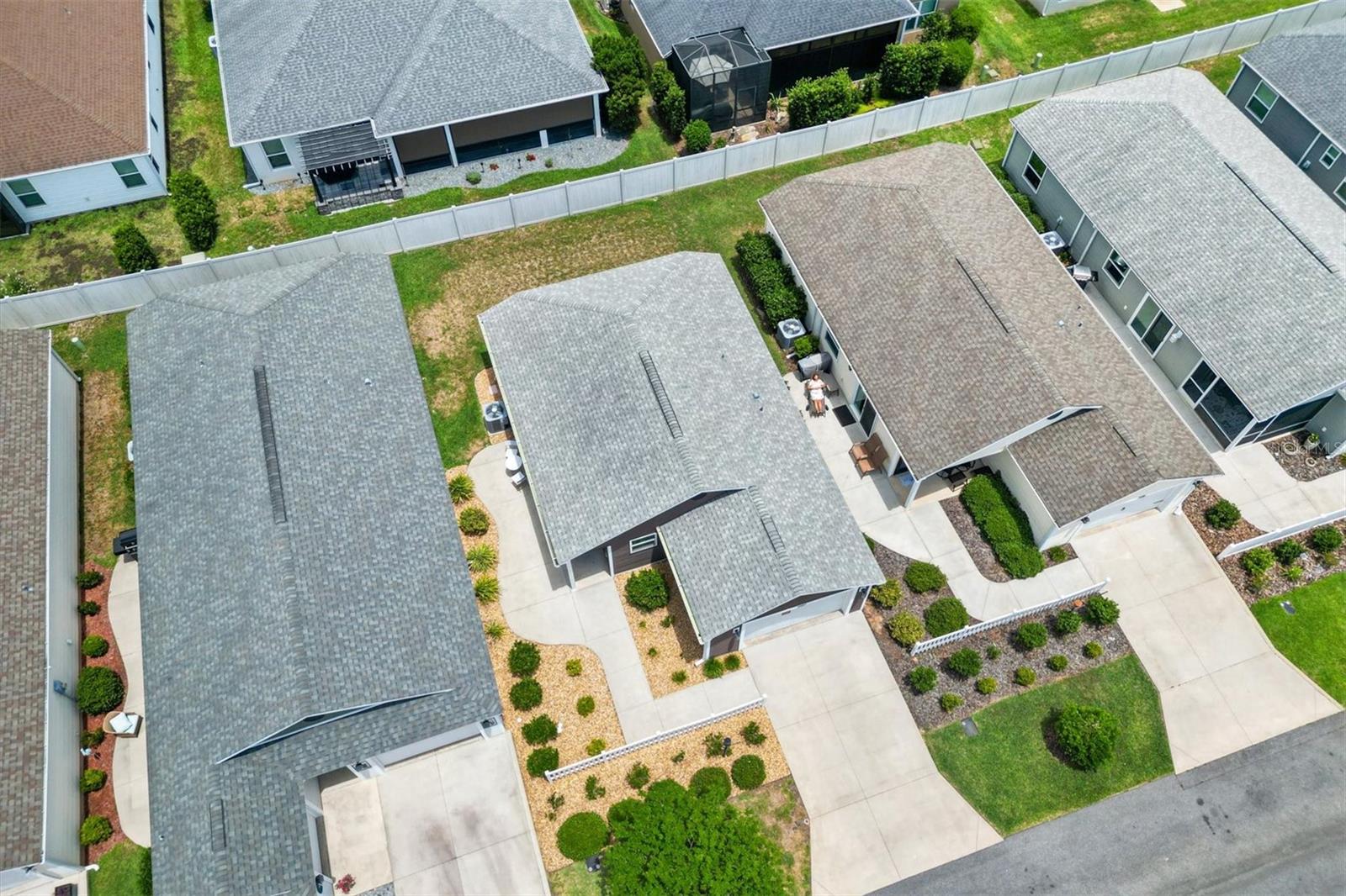VILLAGES/SOUTHERN OAKS UN #61 - Residential