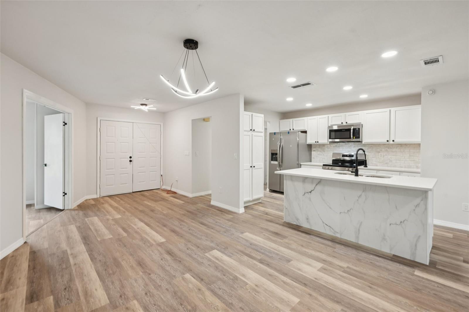 MARION OAKS 01 - Residential