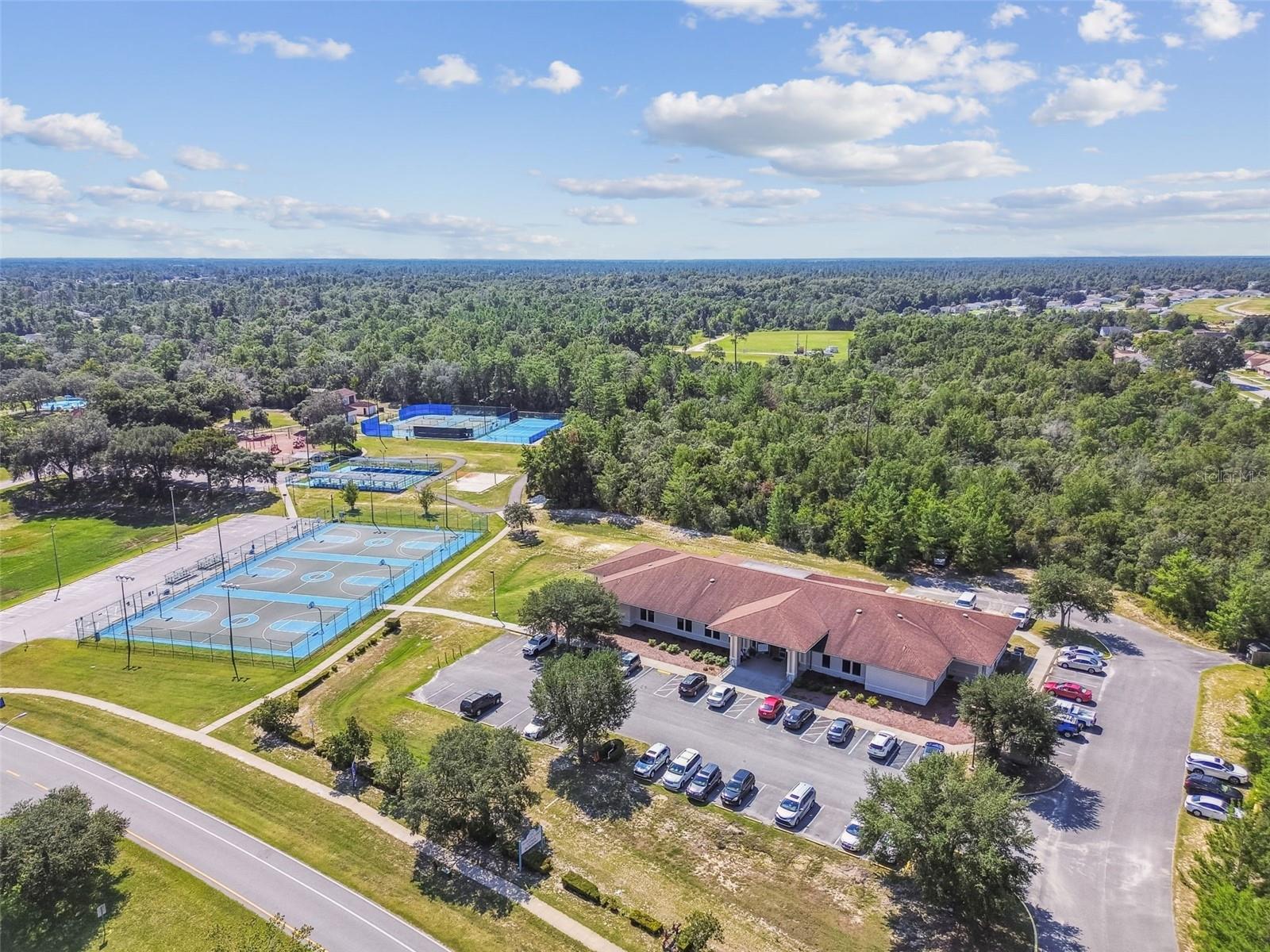 MARION OAKS 01 - Residential