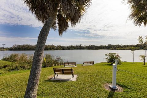 A home in ELLENTON