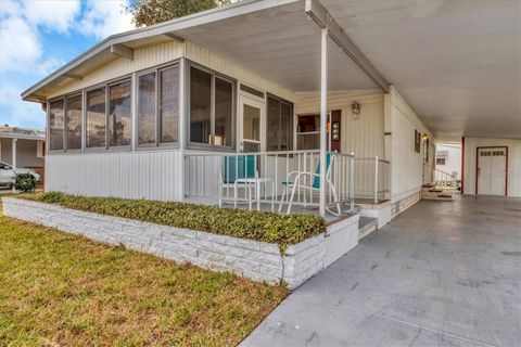 A home in ELLENTON