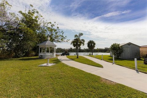 A home in ELLENTON