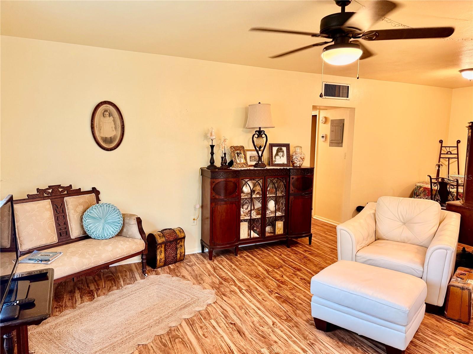 WINTER HAVEN HARBOUR APTS CONDO - Residential