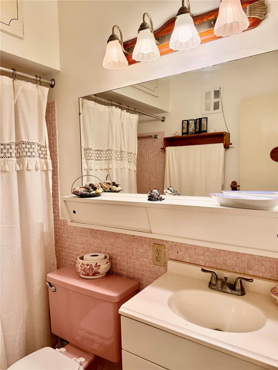 WINTER HAVEN HARBOUR APTS CONDO - Residential