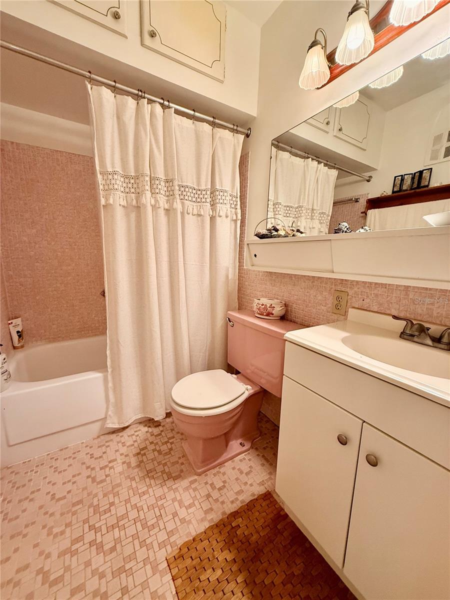 WINTER HAVEN HARBOUR APTS CONDO - Residential