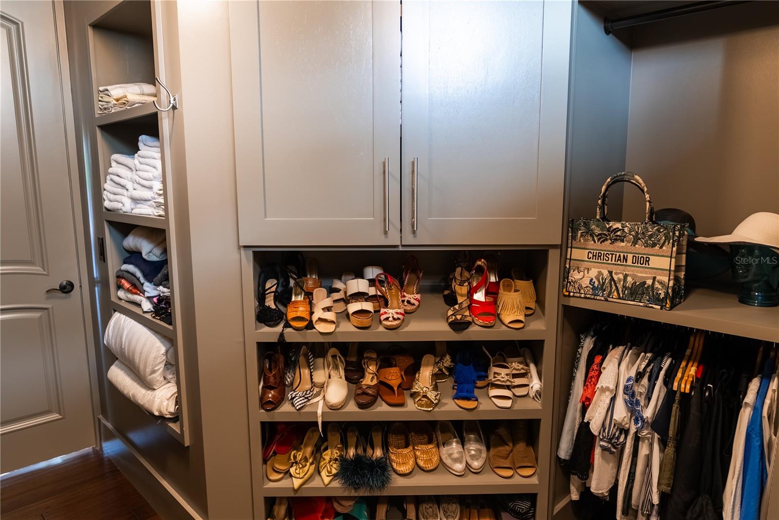 LEMON BAY ESTATES - Residential