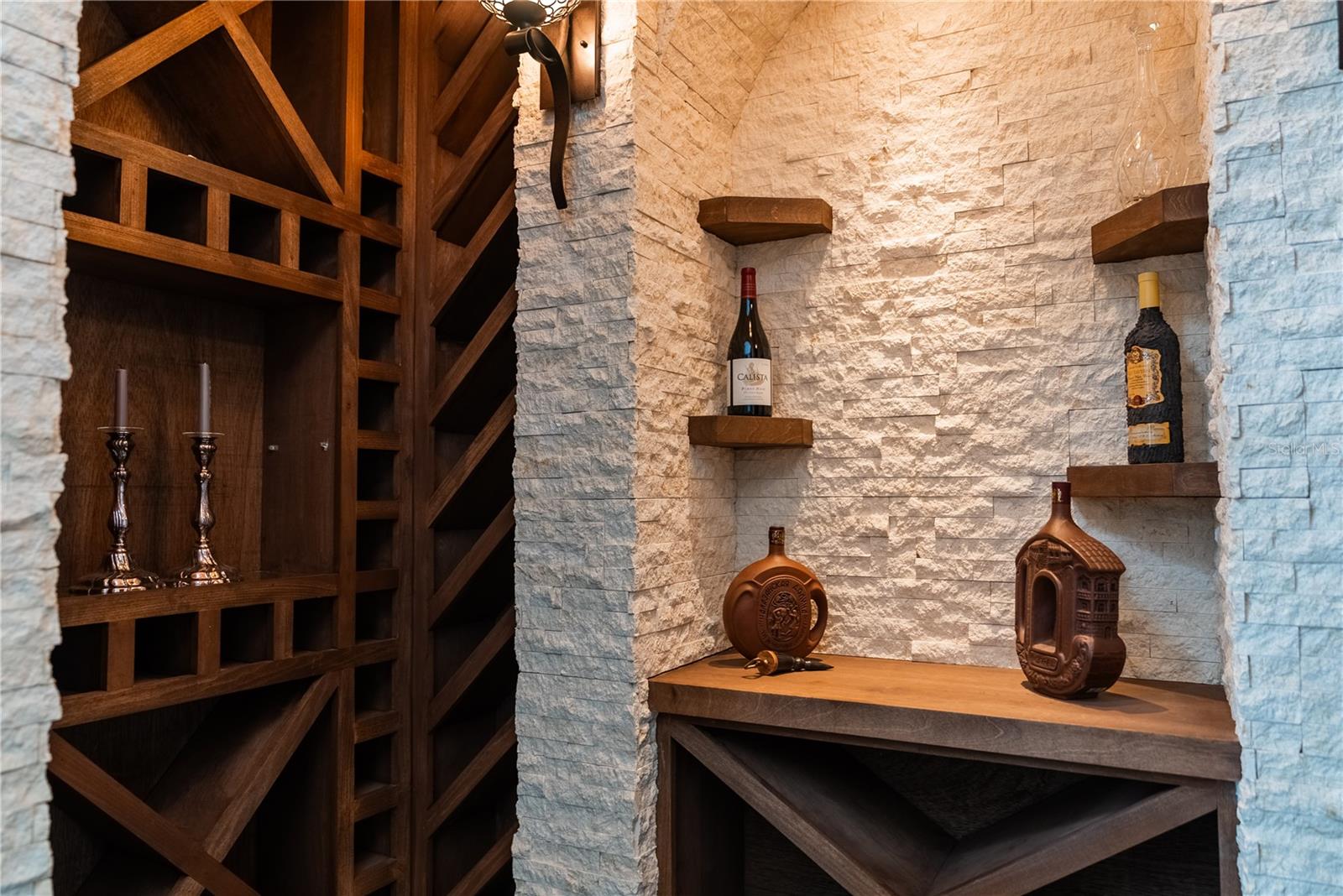 LEMON BAY ESTATES - Residential