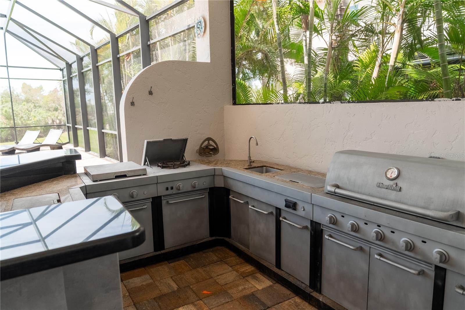 LEMON BAY ESTATES - Residential