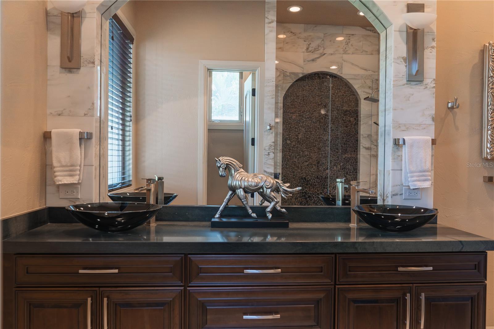 LEMON BAY ESTATES - Residential