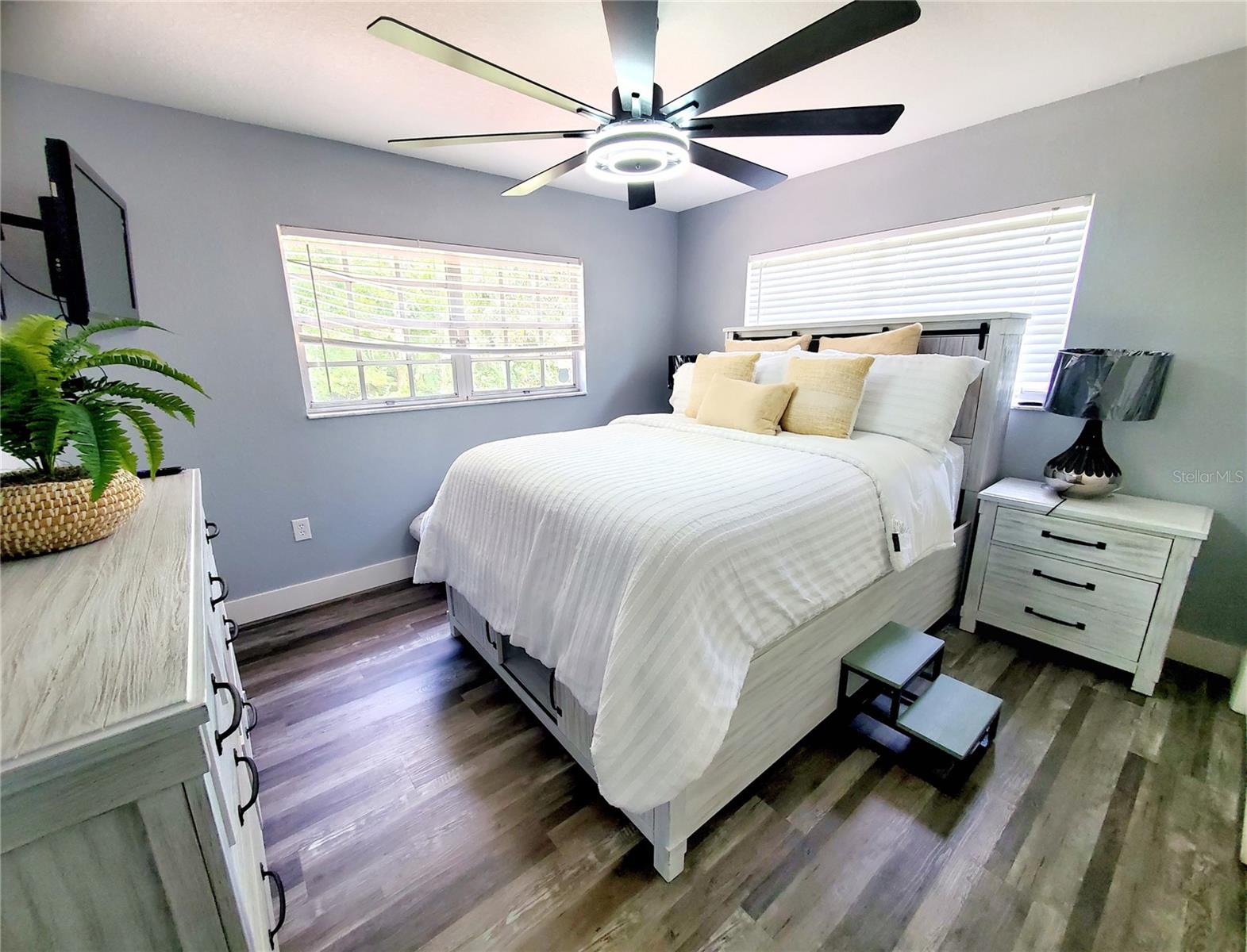 LAKE ST GEORGE-UNIT II - Residential