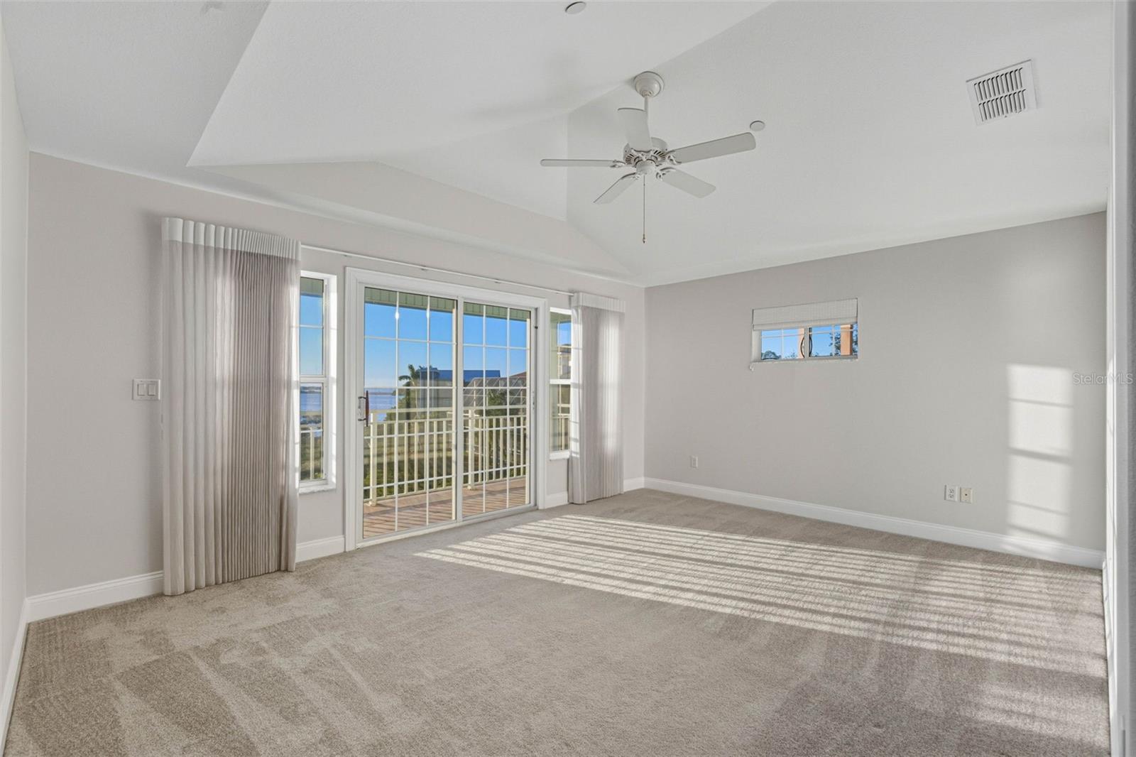 GULF ESTATES - Residential