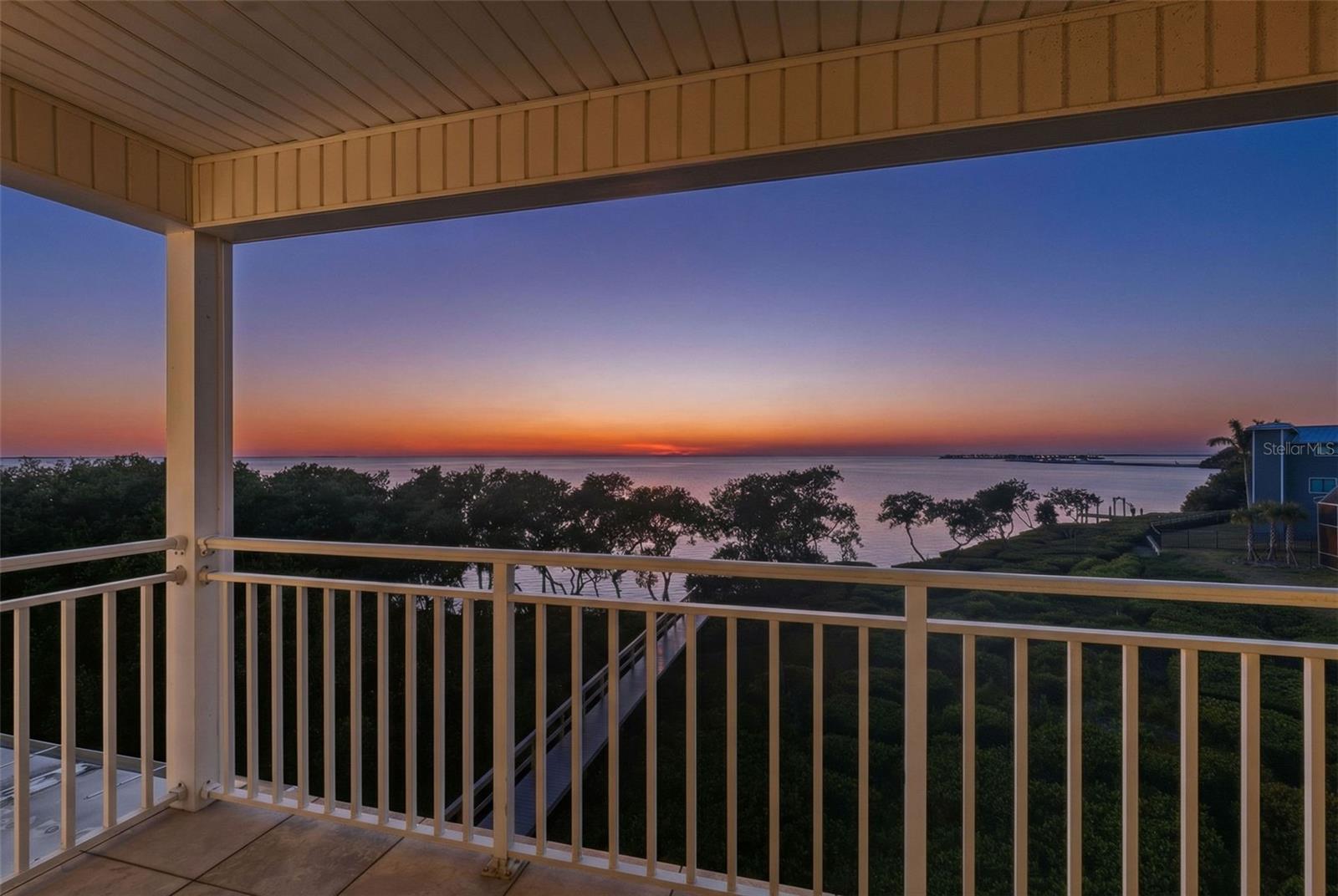 GULF ESTATES - Residential