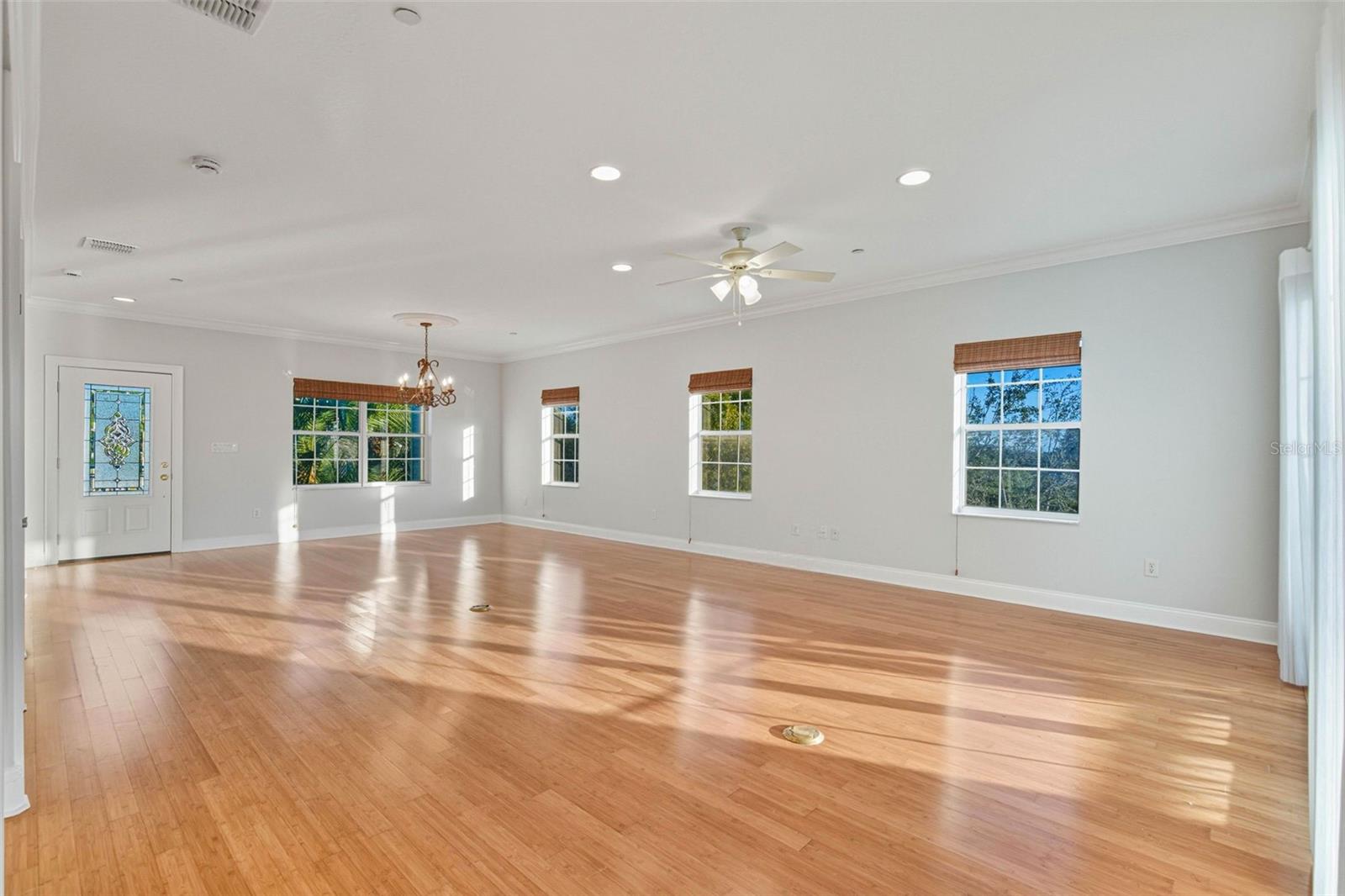 GULF ESTATES - Residential