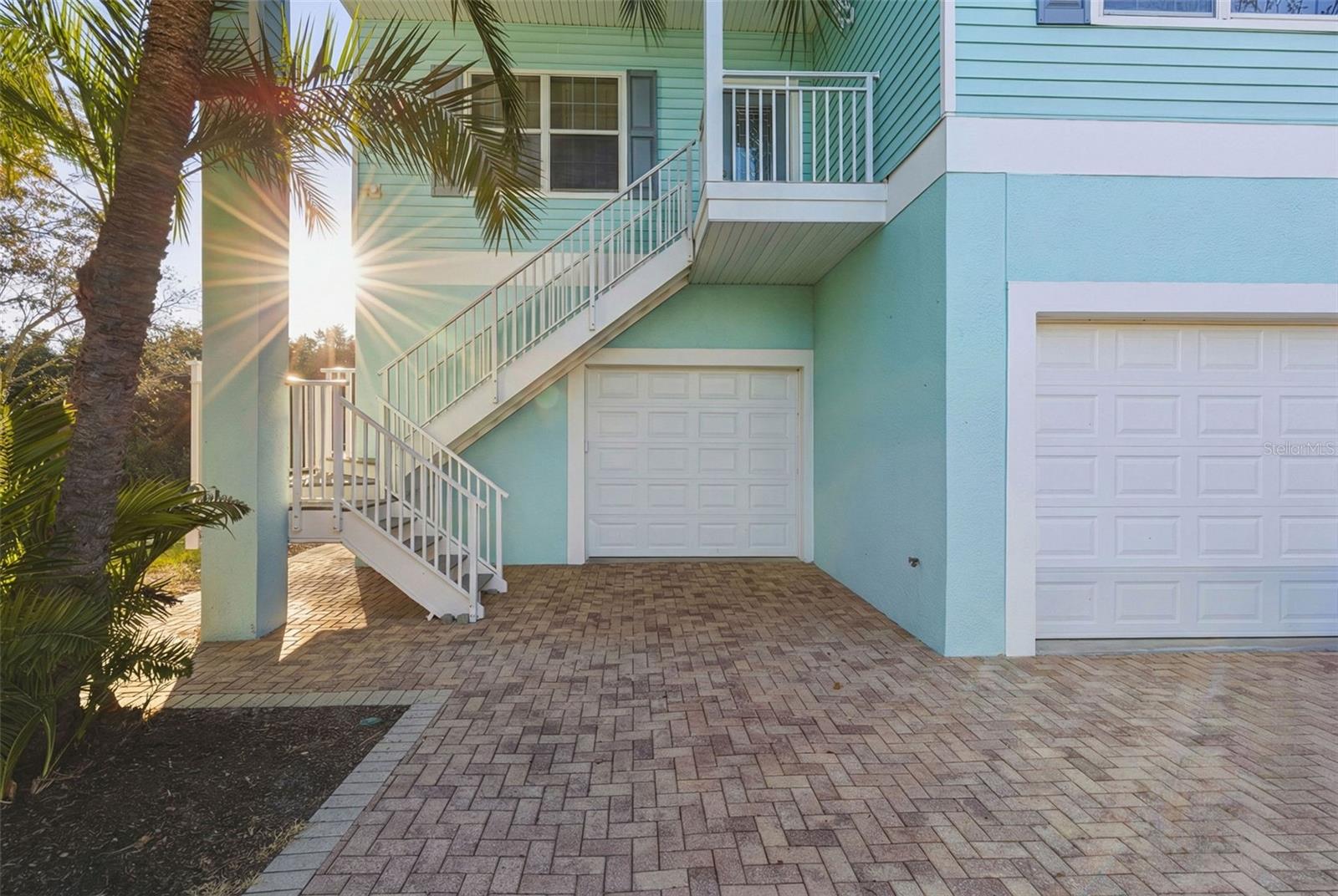 GULF ESTATES - Residential