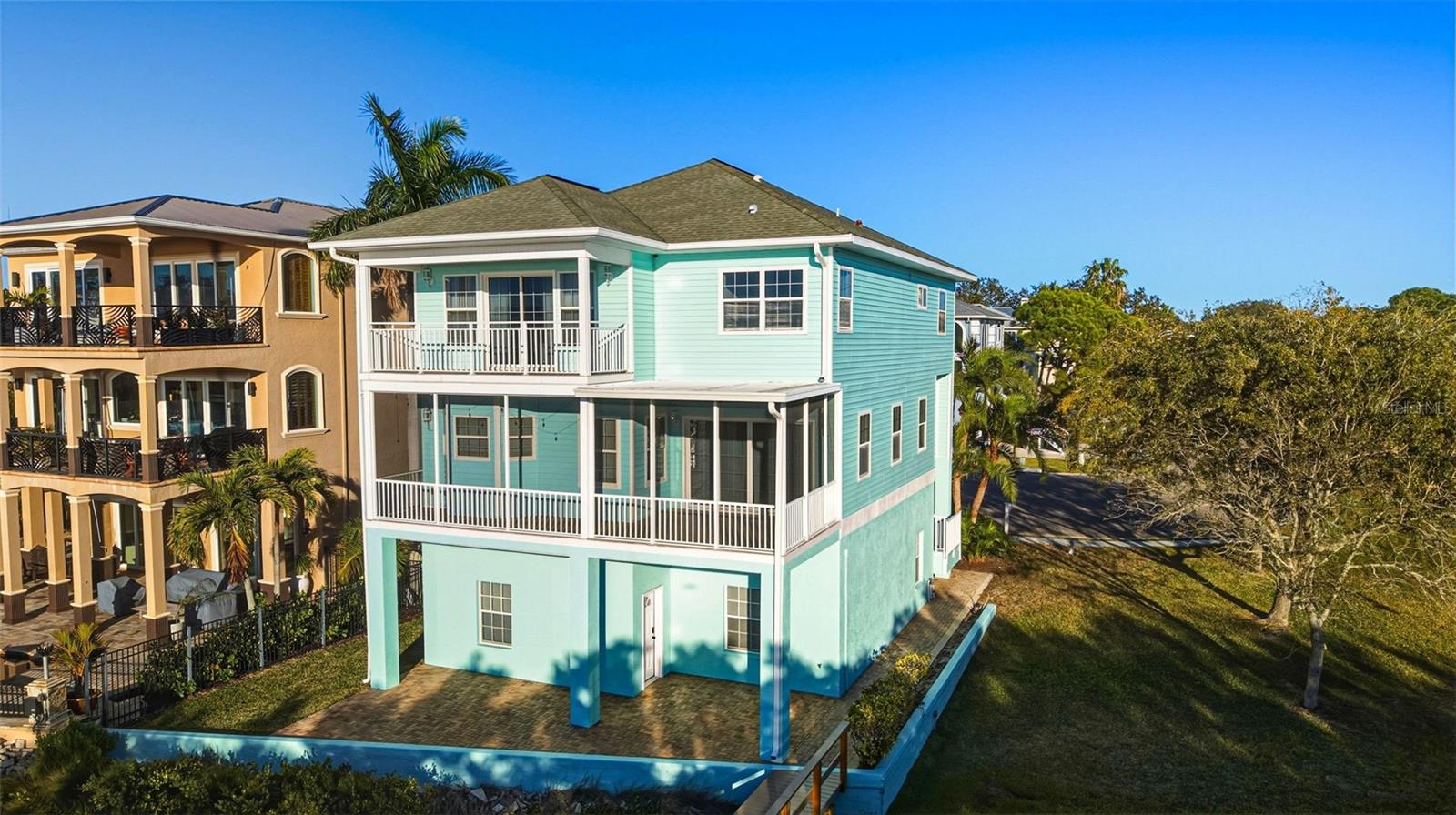 GULF ESTATES - Residential