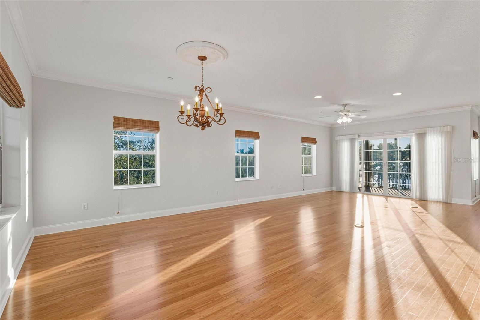 GULF ESTATES - Residential