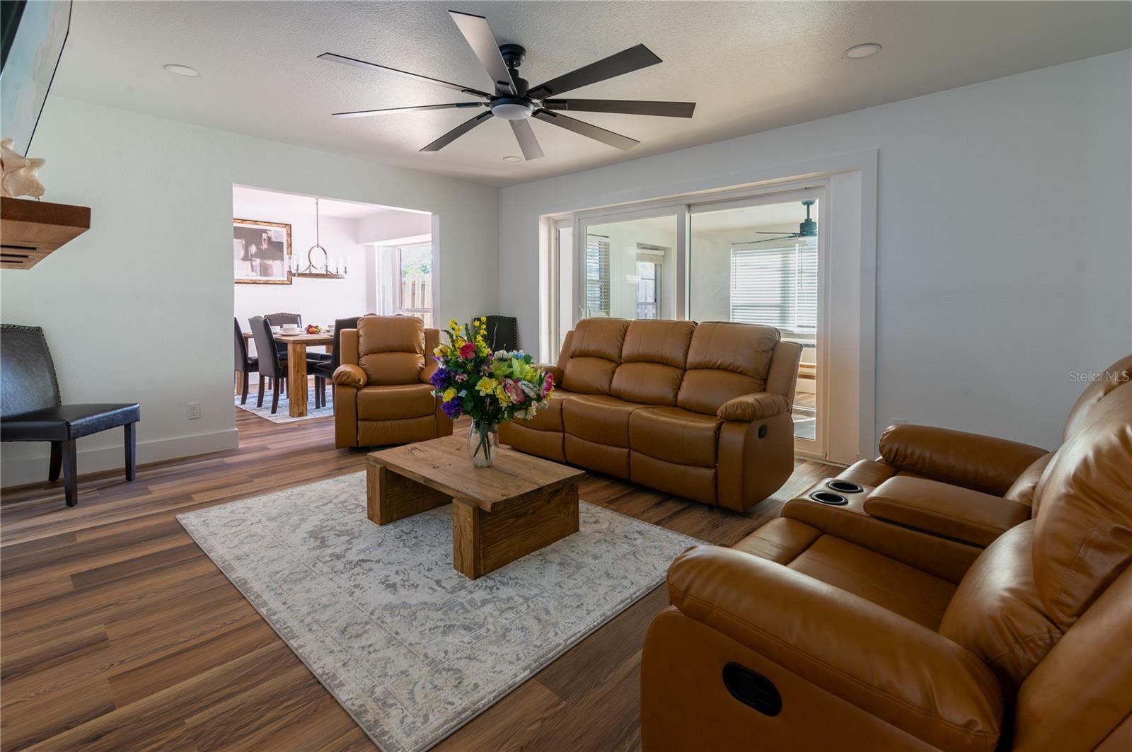 PASADENA GOLF CLUB ESTATES SEC 5 - Residential Lease