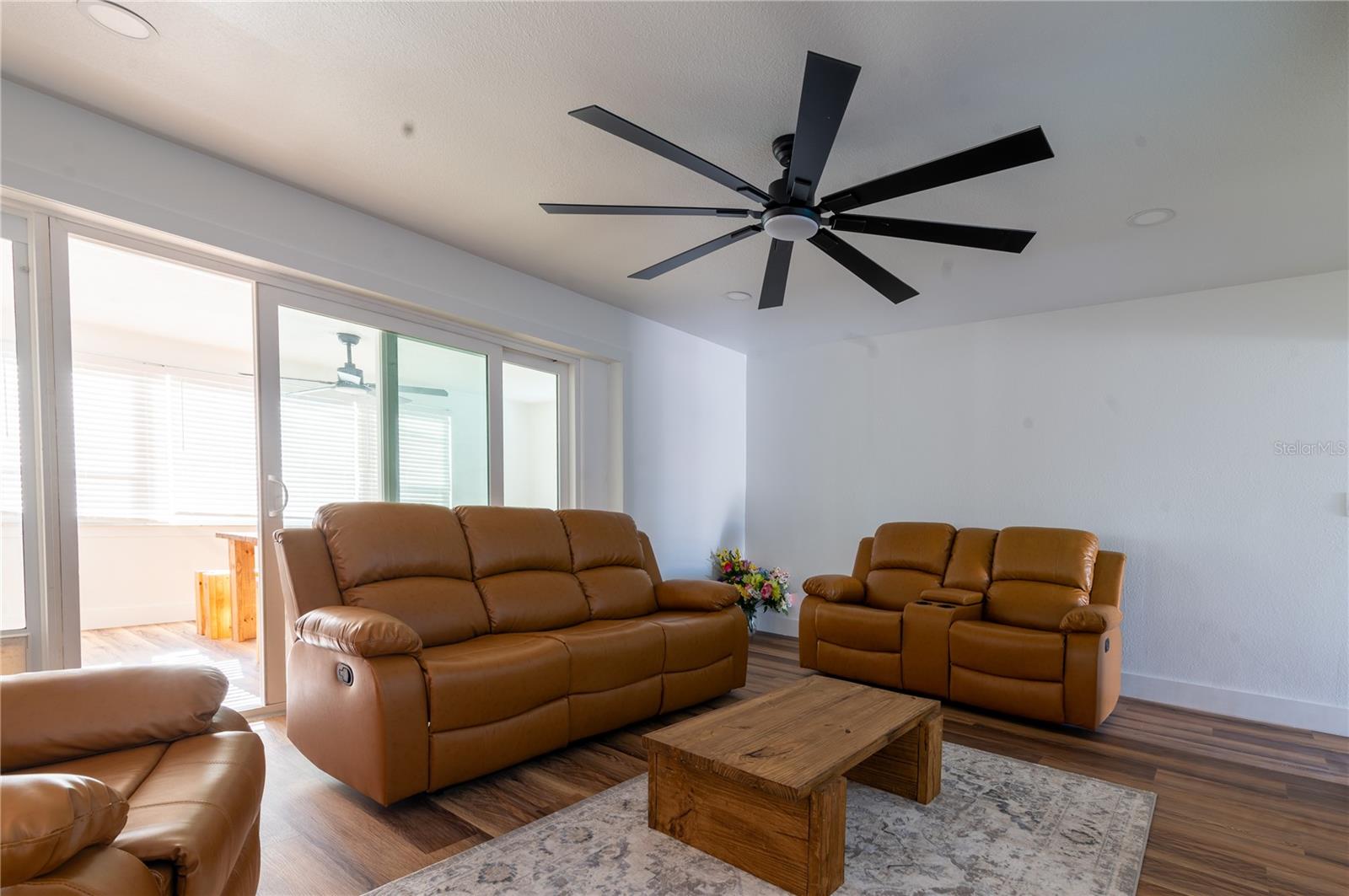 PASADENA GOLF CLUB ESTATES SEC 5 - Residential Lease