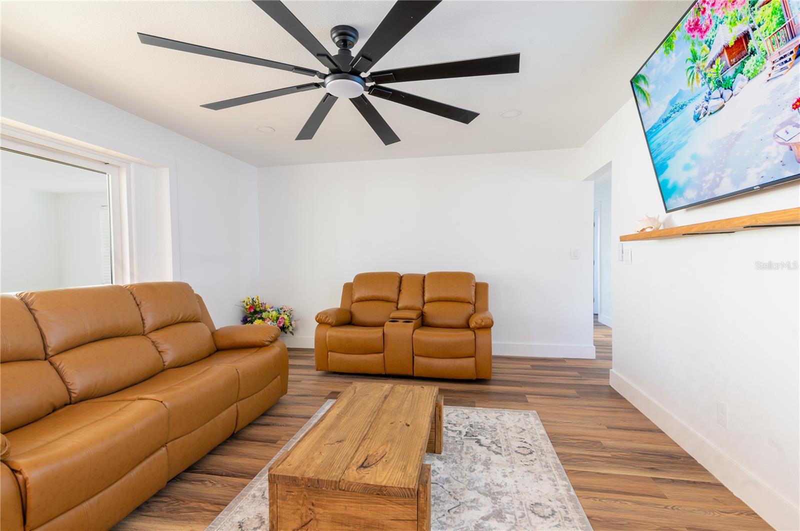 PASADENA GOLF CLUB ESTATES SEC 5 - Residential Lease