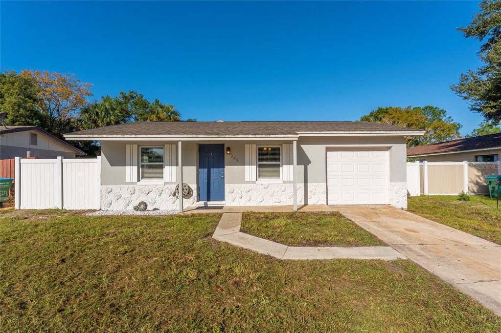 Photo of 226 Bennett Street, Winter Springs, FL 32708 (MLS # O6453326)