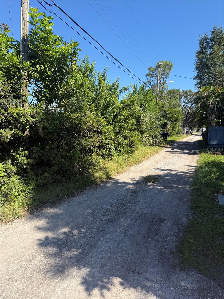 138 N 43RD DRIVE