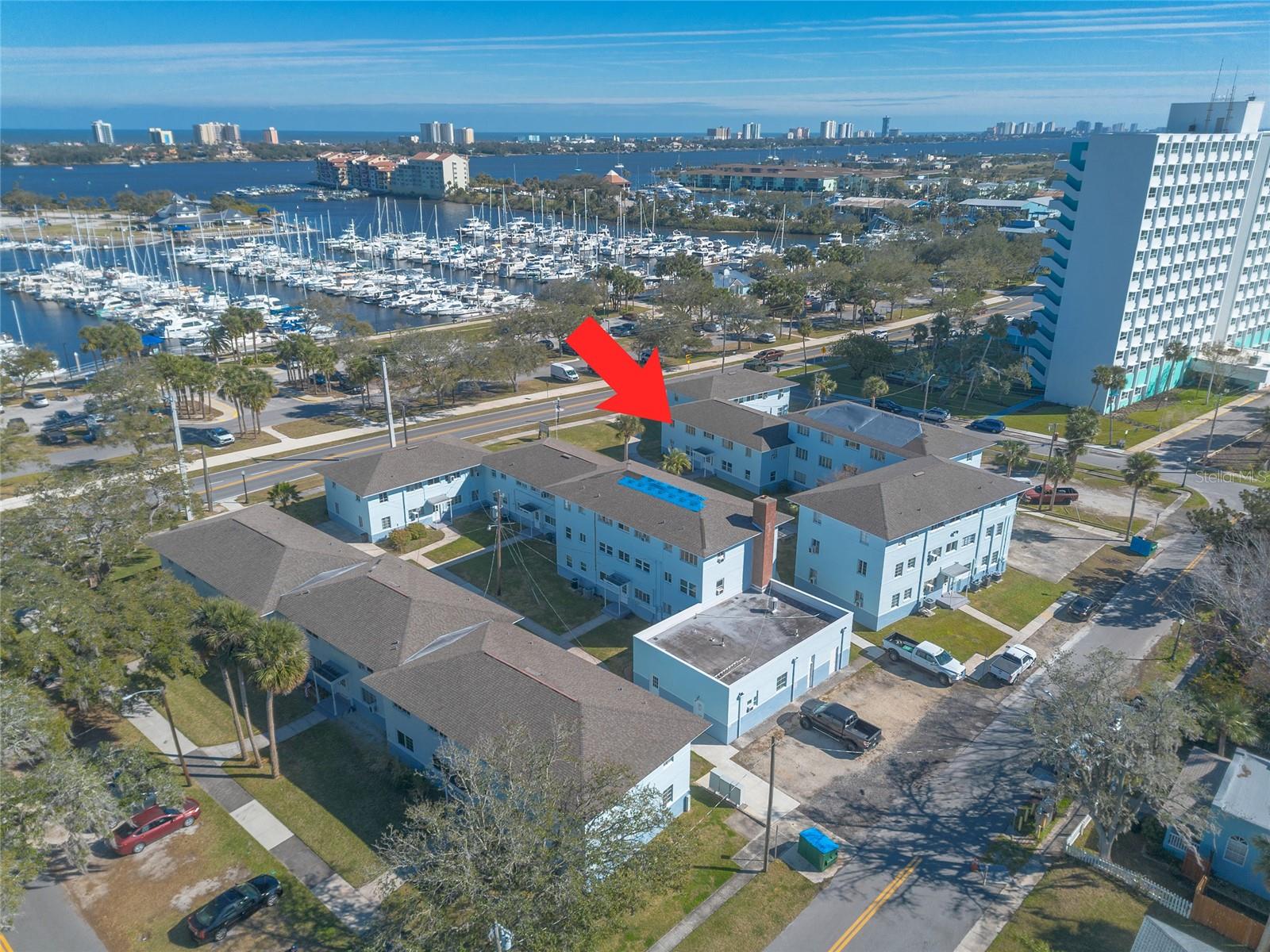 NEW COLONY HOUSE CONDO - Residential