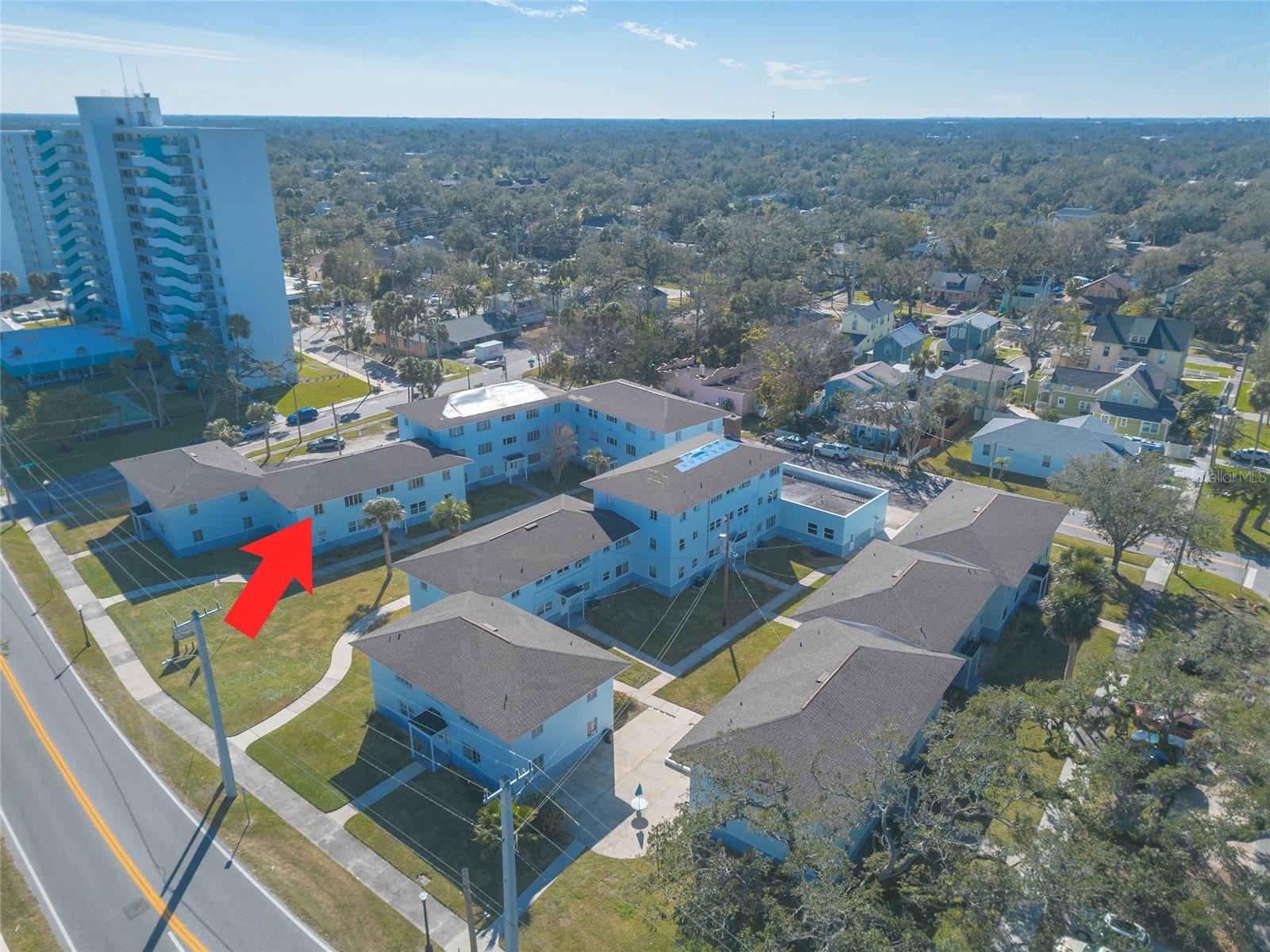 NEW COLONY HOUSE CONDO - Residential