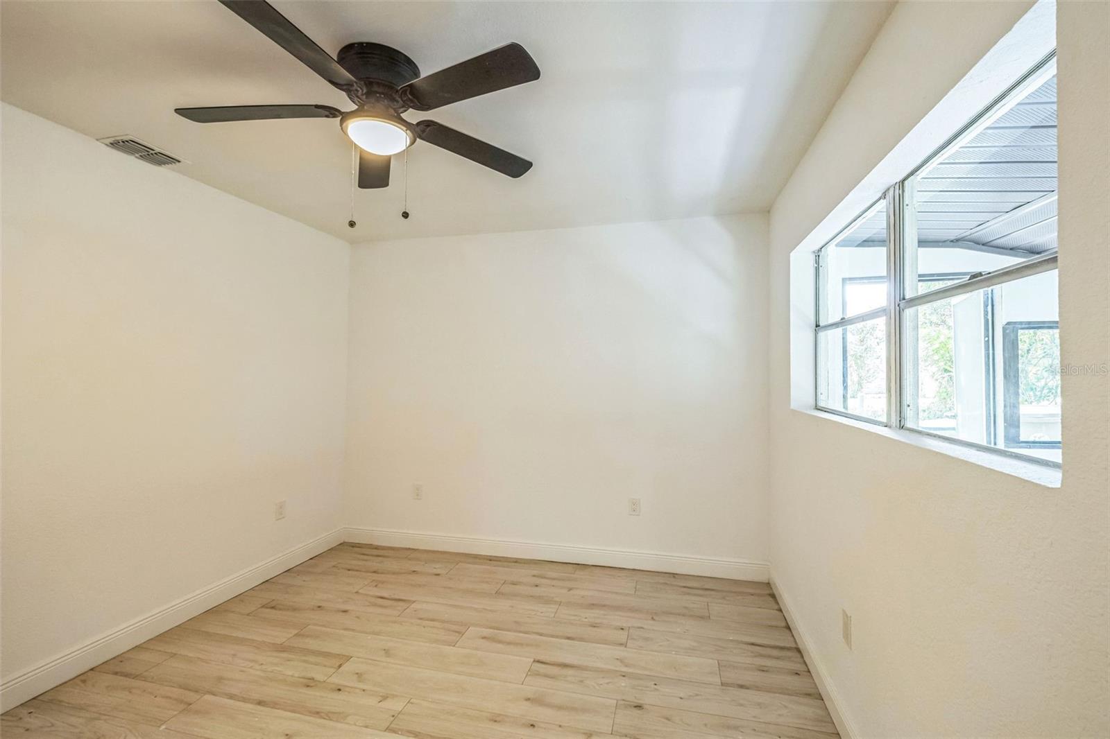 CRESCENT COVE - Residential