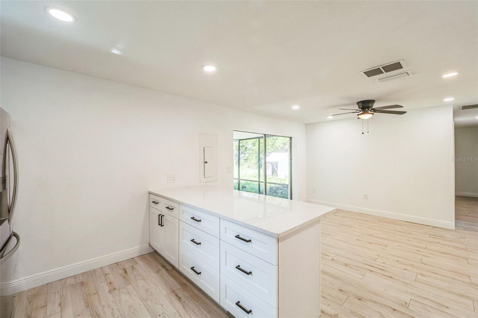 CRESCENT COVE - Residential