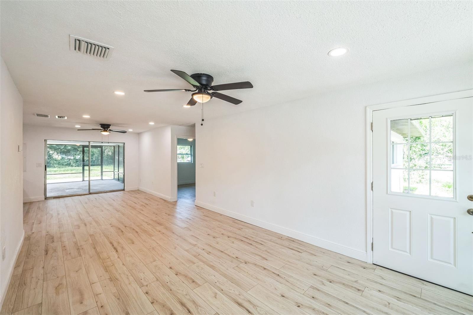 CRESCENT COVE - Residential