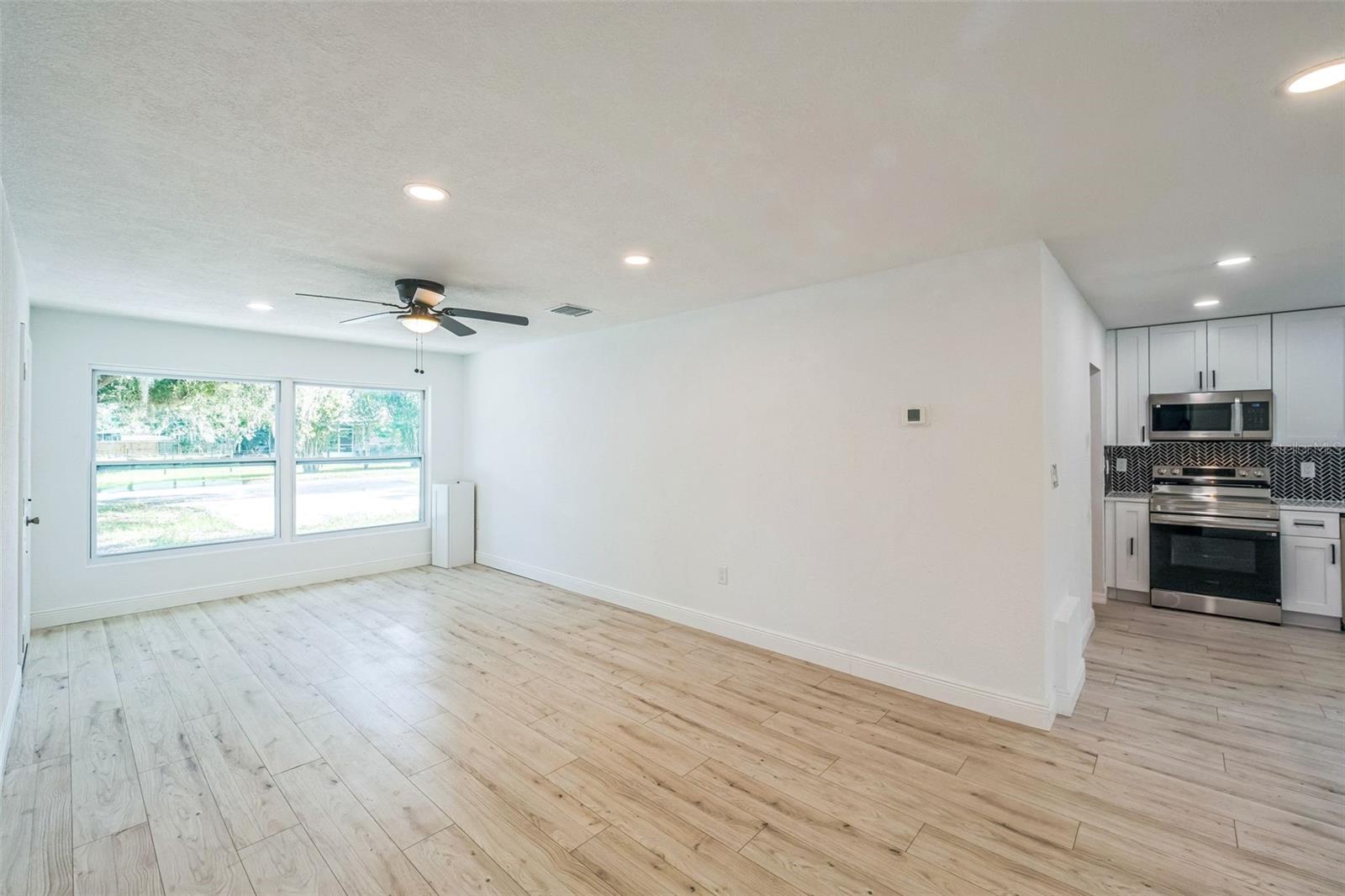 CRESCENT COVE - Residential