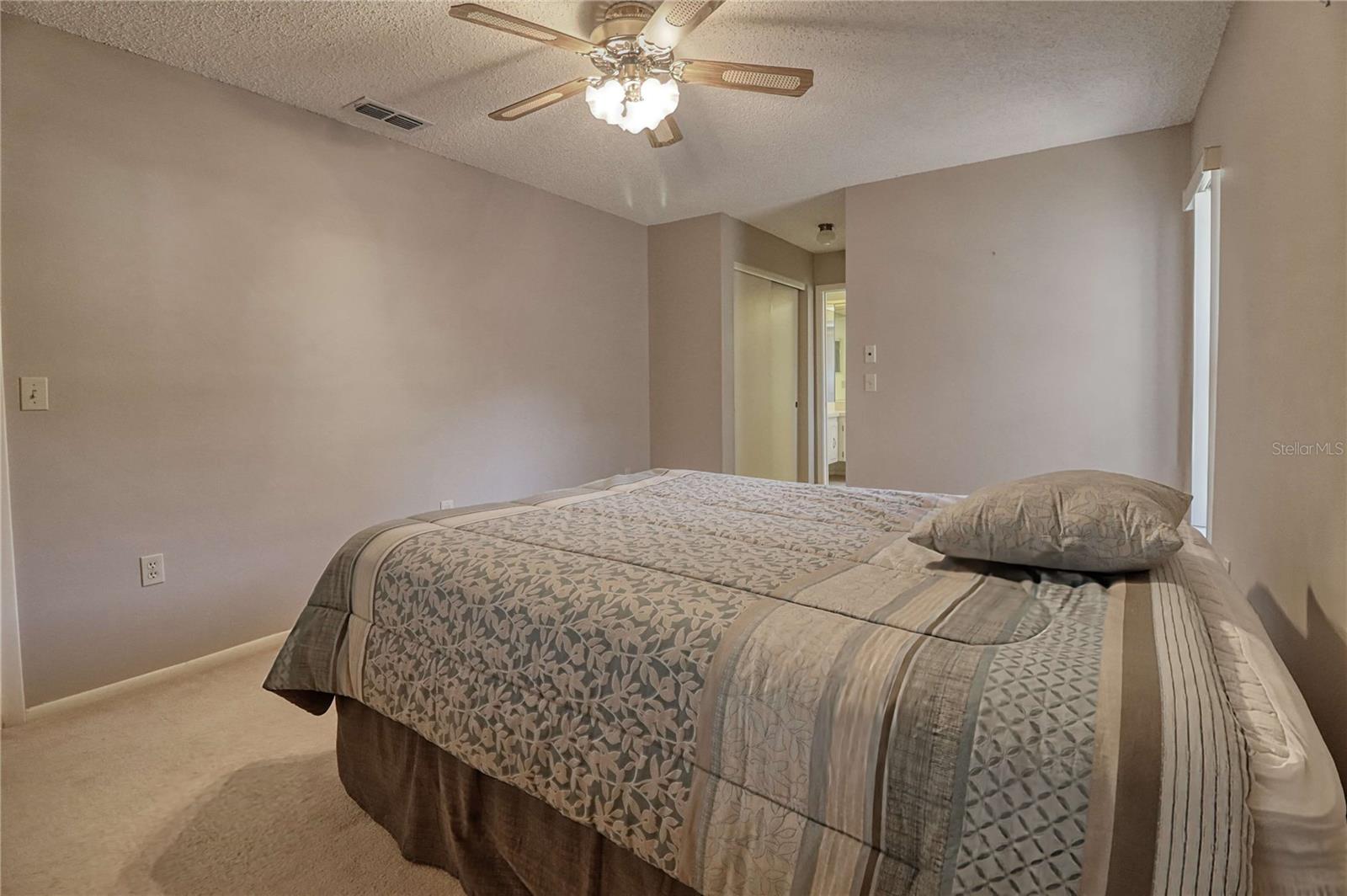 REGENCY OAKS - Residential