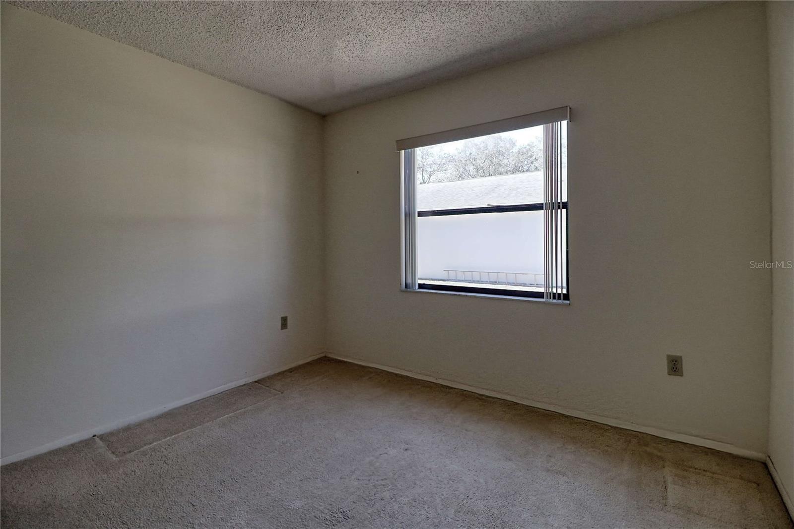 REGENCY OAKS - Residential