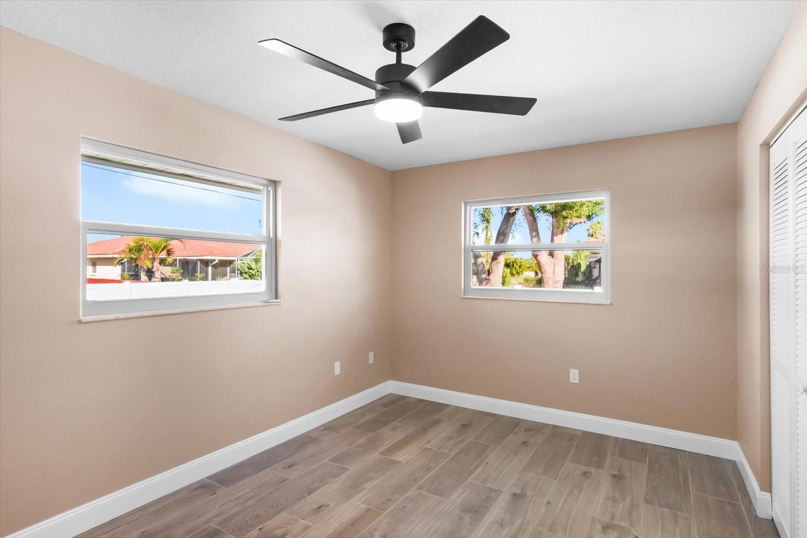 SORRENTO EAST - Residential