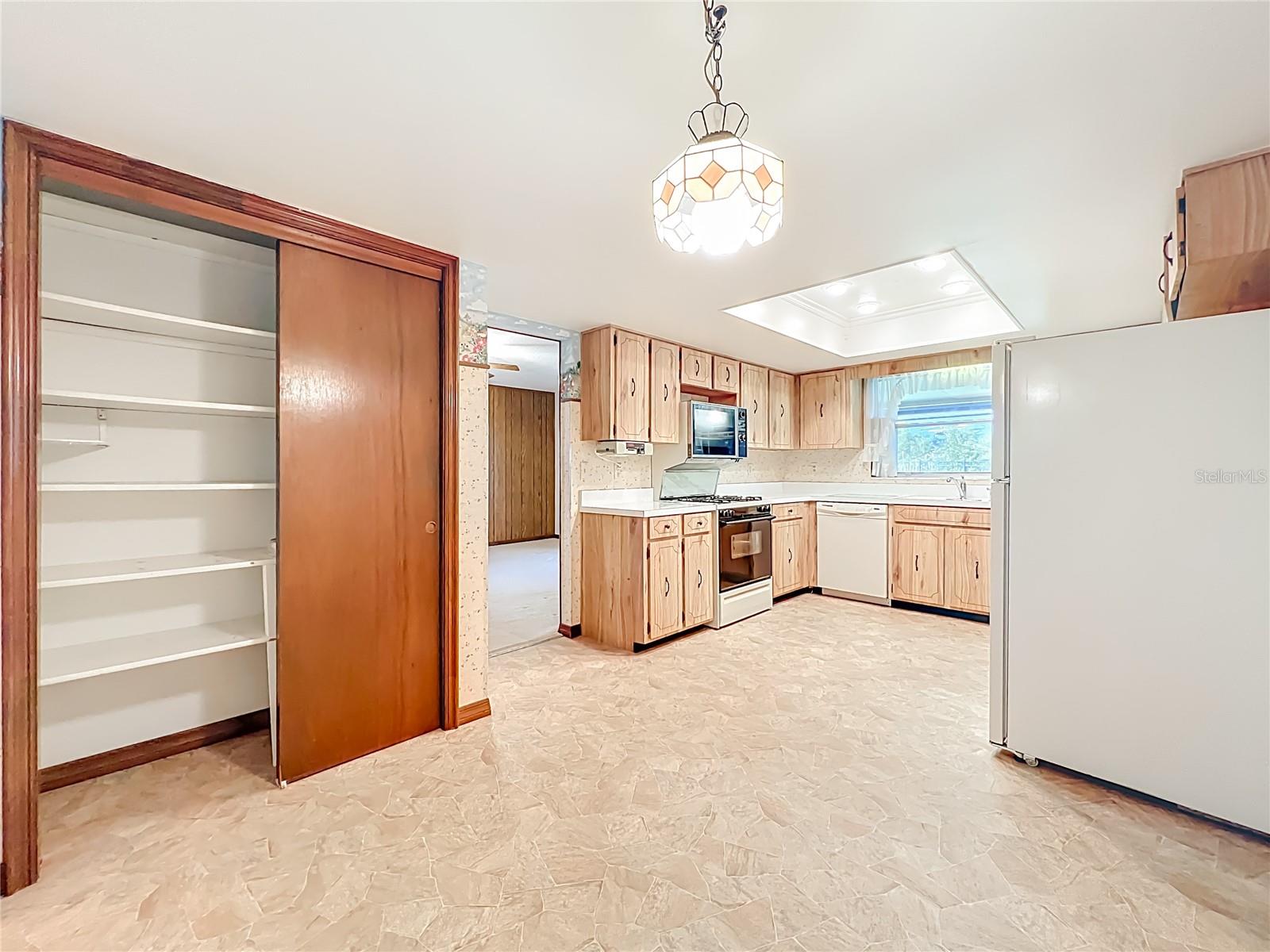 WINSOR MANOR 1ST ADD - Residential