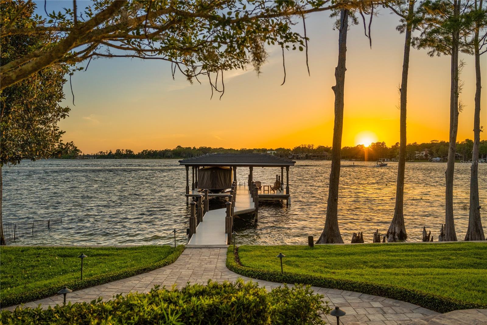 WINDERMERE TOWN - Residential