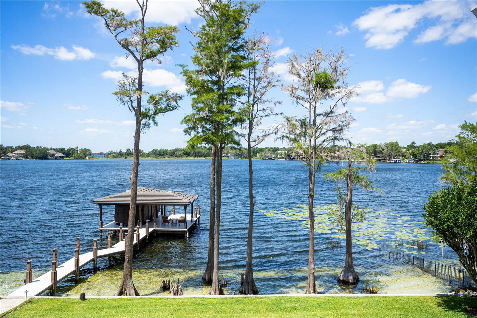 WINDERMERE TOWN - Residential