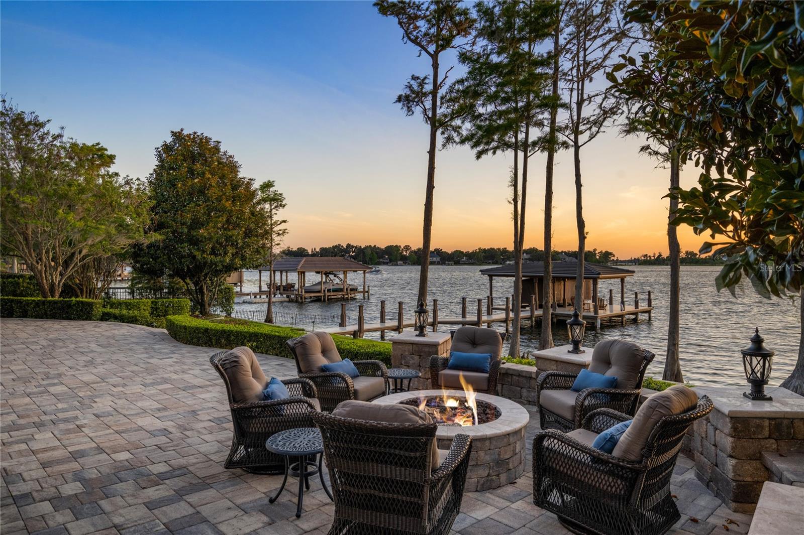 WINDERMERE TOWN - Residential