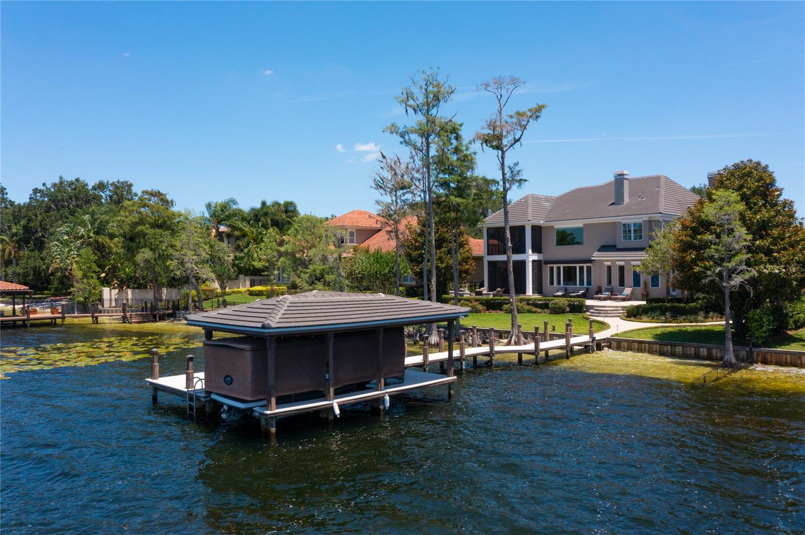 WINDERMERE TOWN - Residential