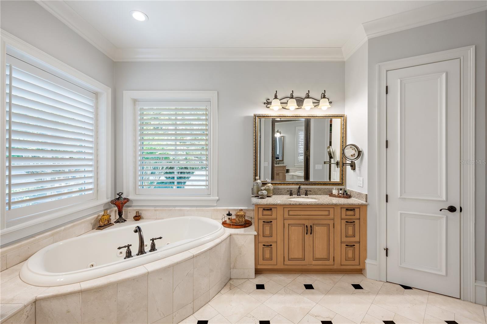 WINDERMERE TOWN - Residential