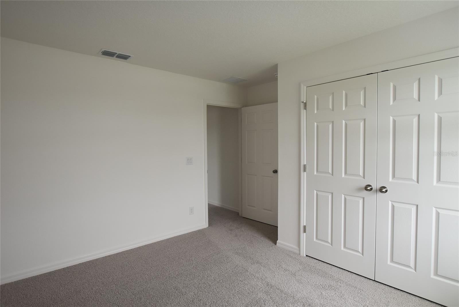 TRINITY LKS PH 4 - Residential Lease