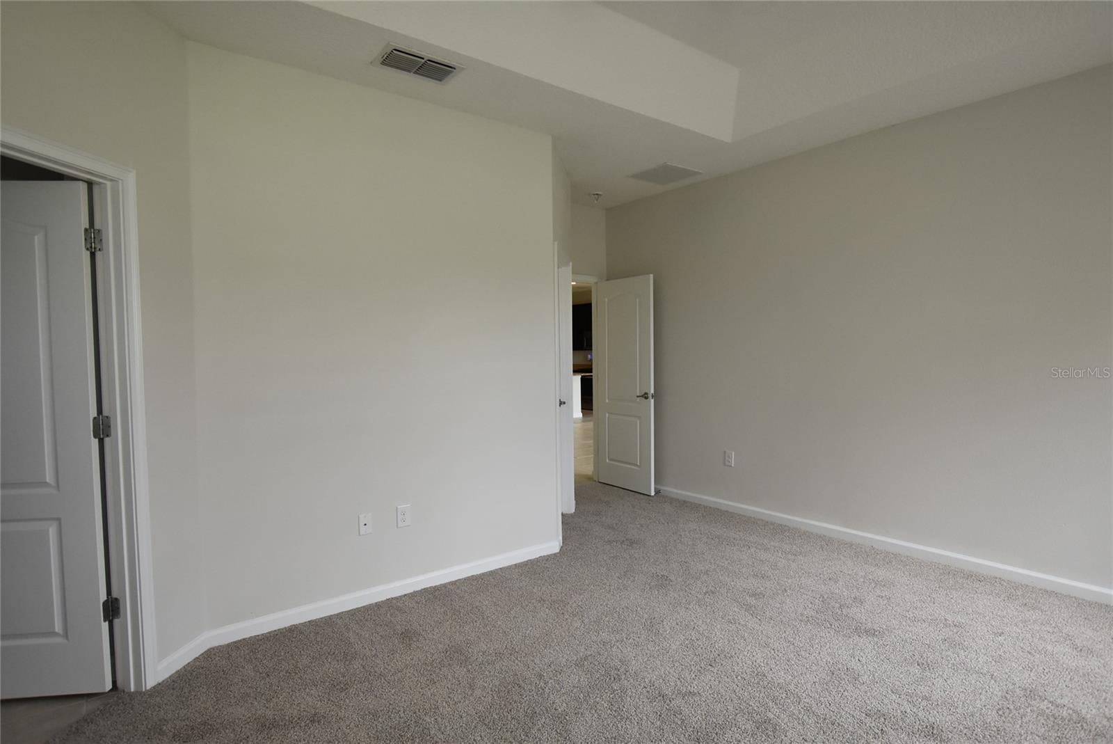 TRINITY LKS PH 4 - Residential Lease