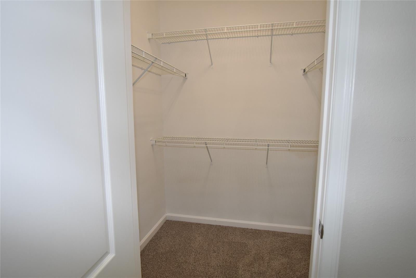TRINITY LKS PH 4 - Residential Lease