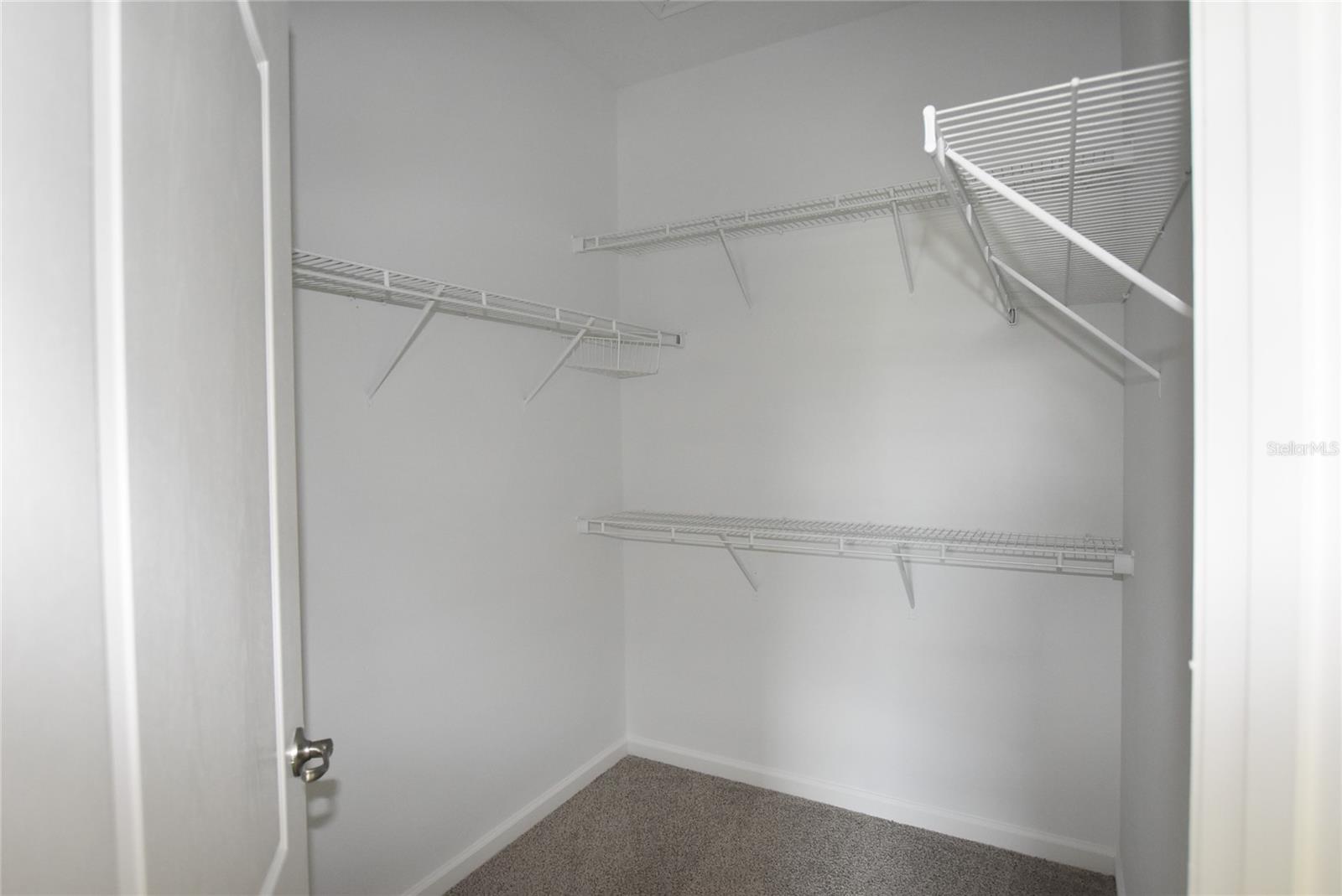 TRINITY LKS PH 4 - Residential Lease