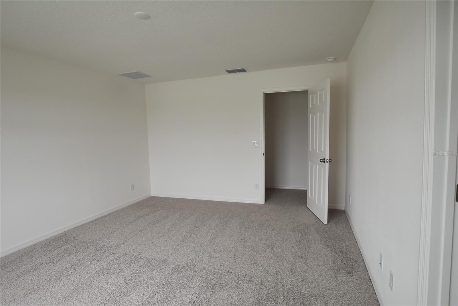 TRINITY LKS PH 4 - Residential Lease